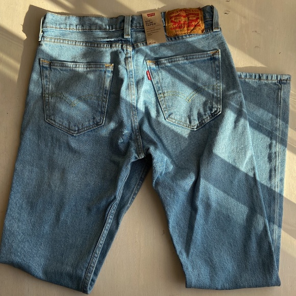 new LEVI'S blue denim jeans - Picture 1 of 4